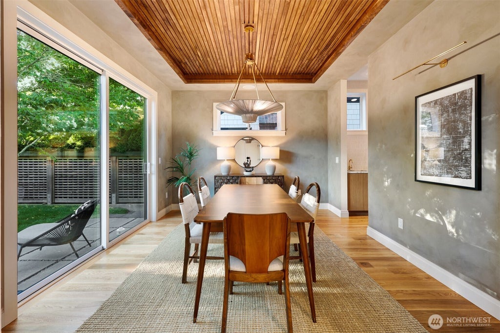 Photo of 2010 McGilvra Boulevard E, Seattle, WA 98112 (MLS # 2583235)