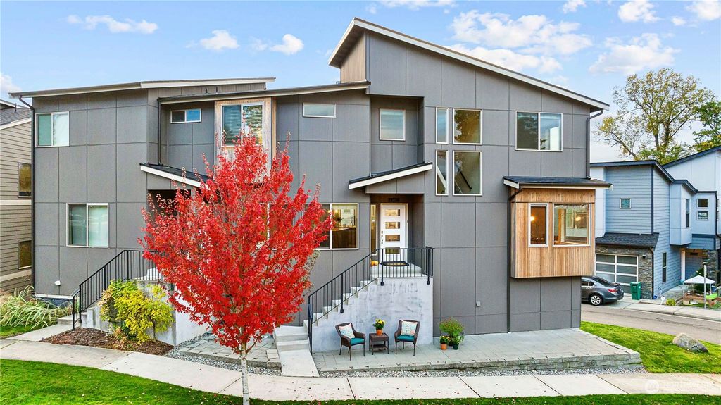 Photo of 16338 Main View Lane NE, Duvall, WA 98019 (MLS # 2173521)