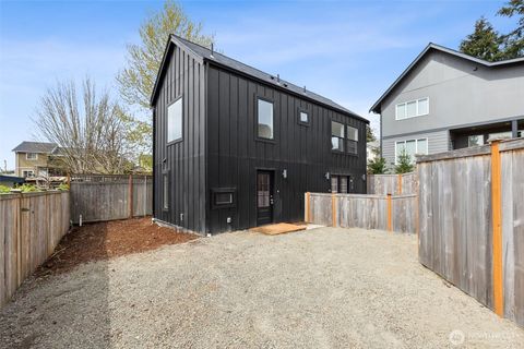 11639 Beacon Avenue S Unit 2, Seattle, WA 98178 - MLS#: 2358379