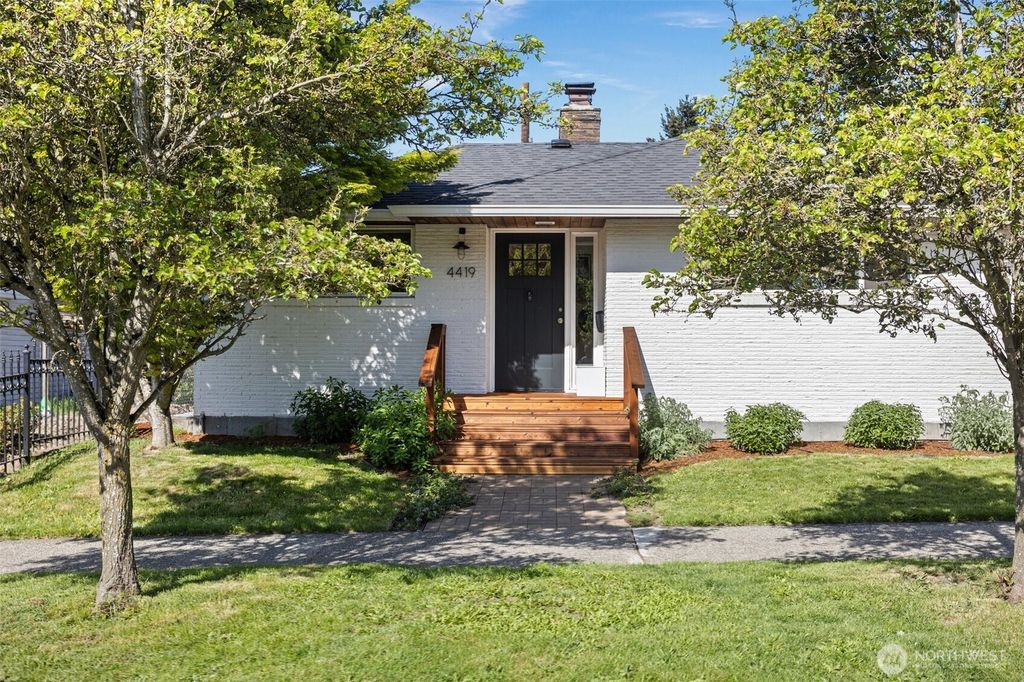 Photo of 4419 11th Avenue S, Seattle, WA 98108 (MLS # 2352957)