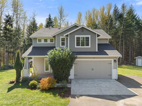 Photo of 14229 Rainier View Drive SE, Yelm, WA 98597 (MLS # 2504211)