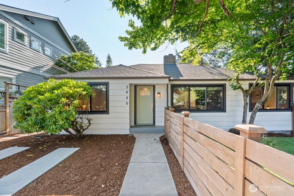 Photo of 2646 34th Avenue W, Seattle, WA 98199 (MLS # 2407829)
