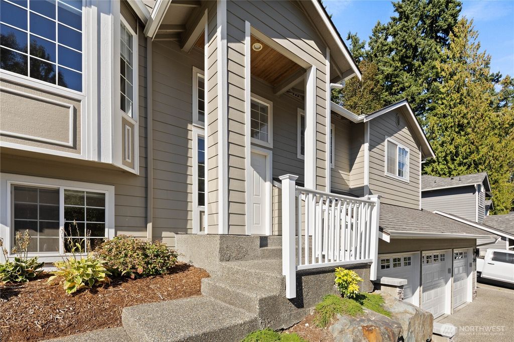 Photo of 22912 39th Avenue W, Brier, WA 98036 (MLS # 2436647)