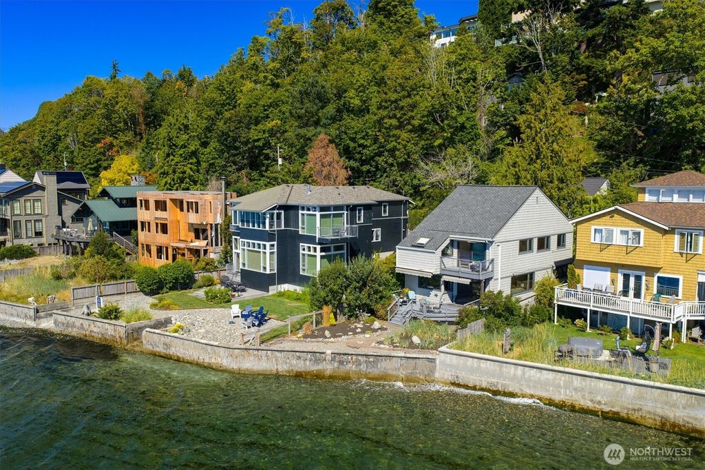 Photo of 7163 A Beach Drive SW, Seattle, WA 98136 (MLS # 2422226)