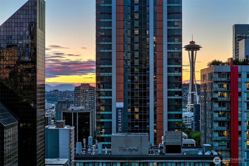 Photo of 1920 4th Avenue #2101, Seattle, WA 98101 (MLS # 2370341)