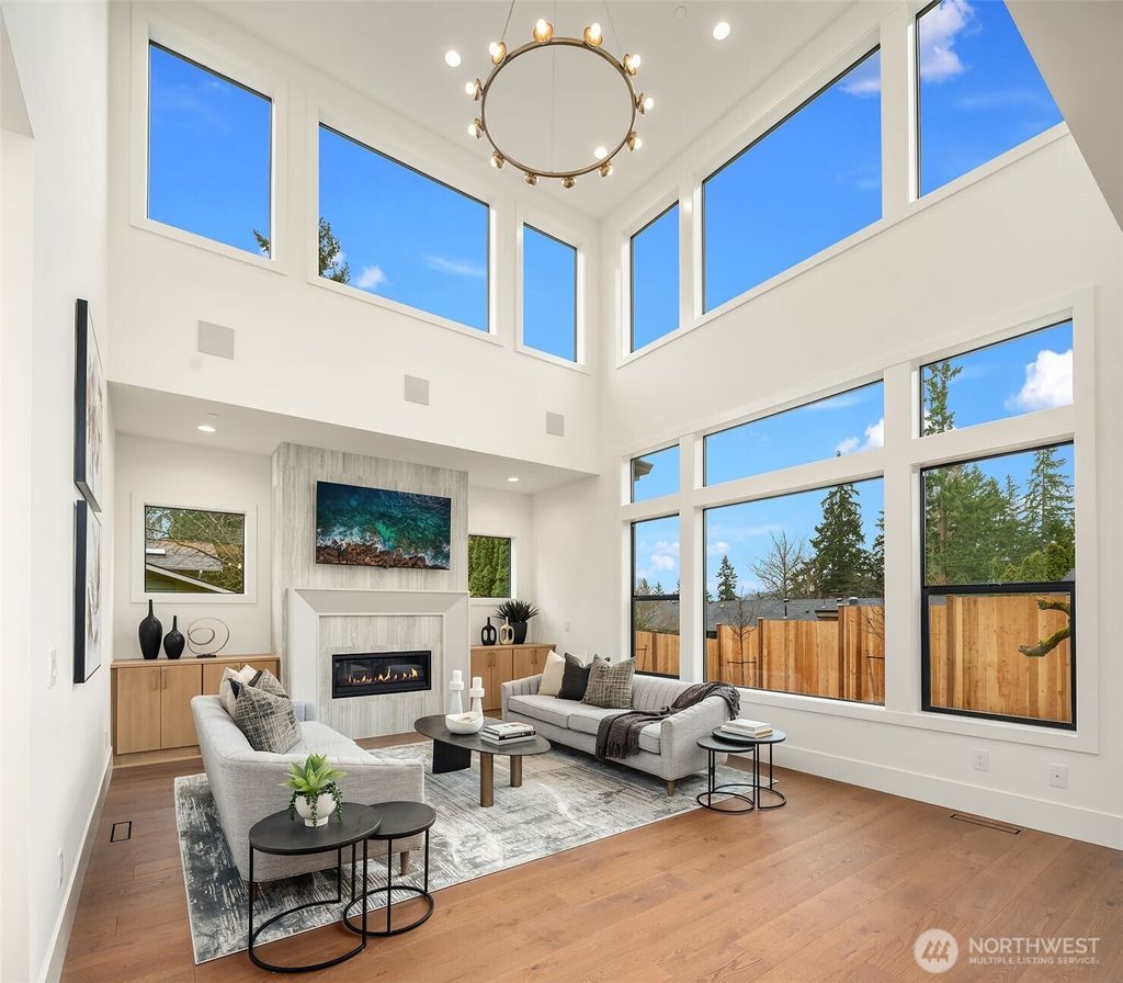 Photo of 16601 SE 27th Street, Bellevue, WA 98008 (MLS # 2494194)