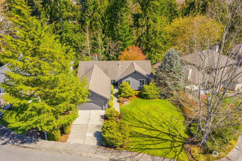 Photo of 22995 23rd Place W, Brier, WA 98036 (MLS # 2053410)
