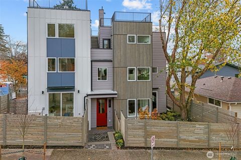 Photo of 4201 SW Thistle Street, Seattle, WA 98136 (MLS # 2453638)