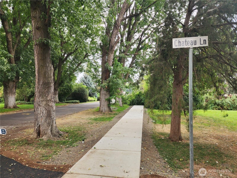 104 Chateau Lane