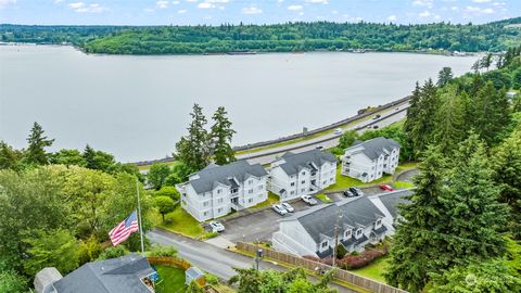 A home in Bremerton