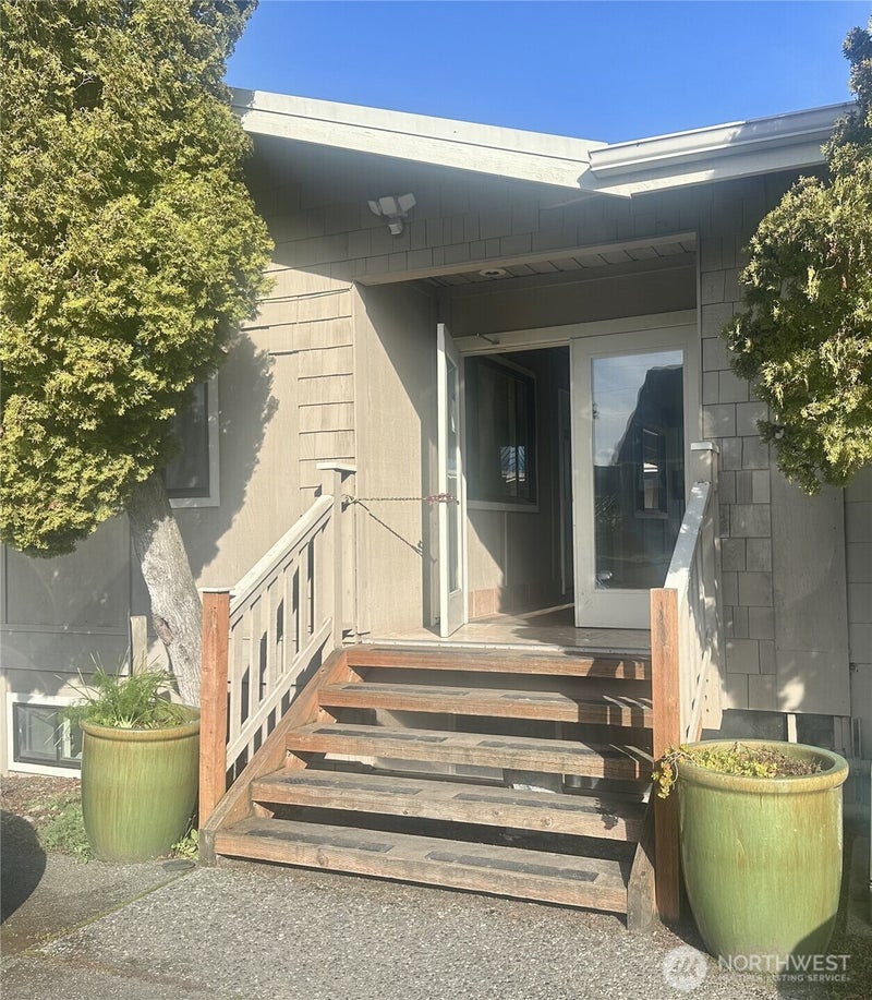 250 Tucker Avenue 36