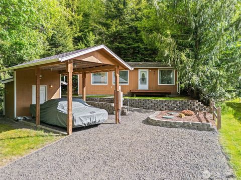 MLS: 2371061