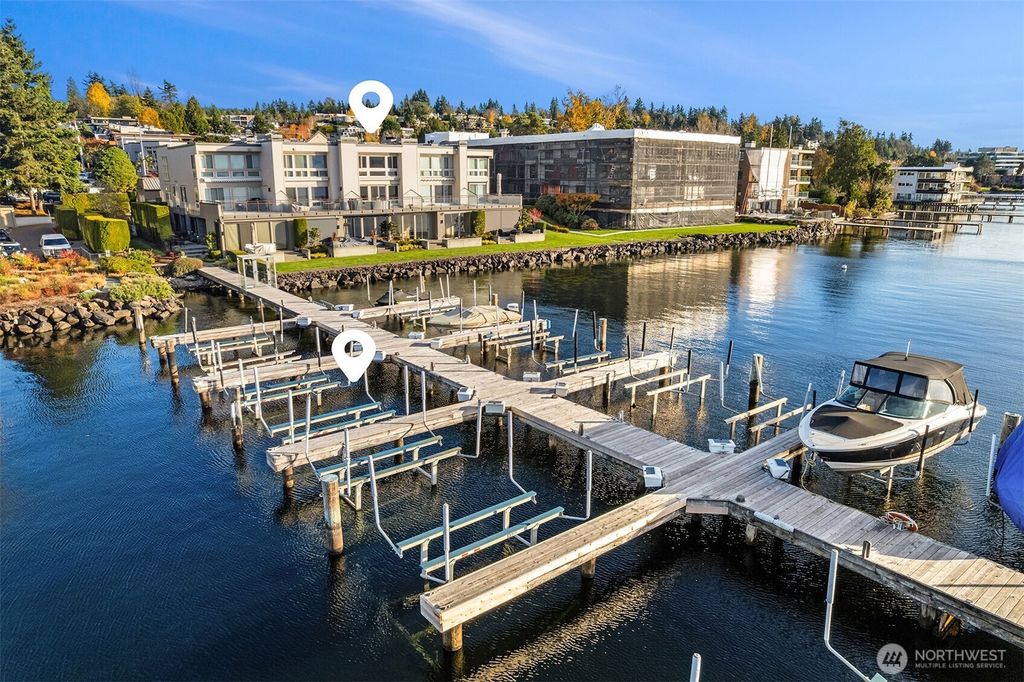 Photo of 6363 Lake Washington Boulevard NE #203, Kirkland, WA 98033 (MLS # 2476363)