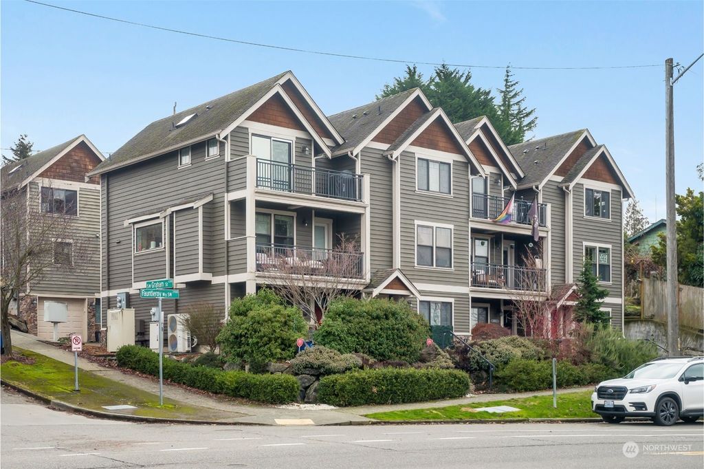 Photo of 6306 Fauntleroy Way SW #D, Seattle, WA 98136 (MLS # 2033287)