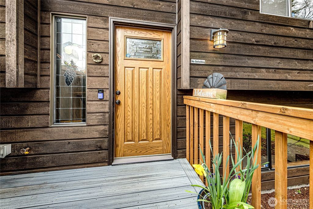 Photo of 20615 14th Drive SE, Bothell, WA 98012 (MLS # 2353100)