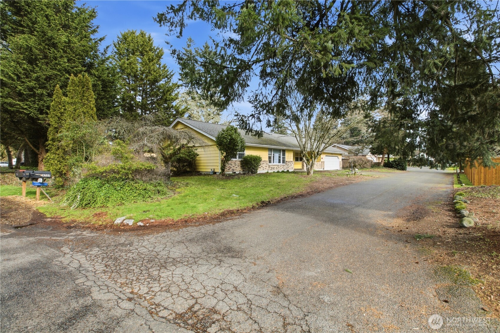 9701 Lake Steilacoom Drive SW