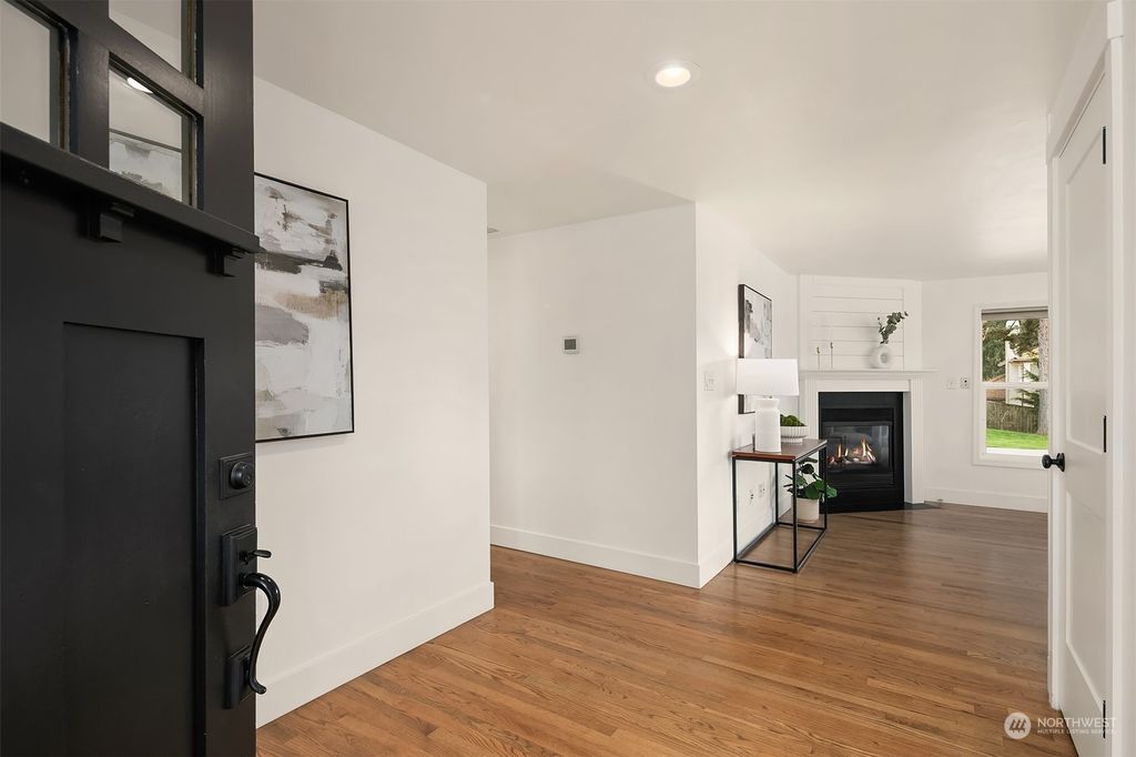 Photo of 8429 NE 177th Street, Bothell, WA 98011 (MLS # 2218804)