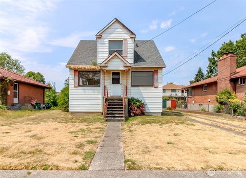 Photo of 7015 12th Avenue SW, Seattle, WA 98106 (MLS # 2556506)