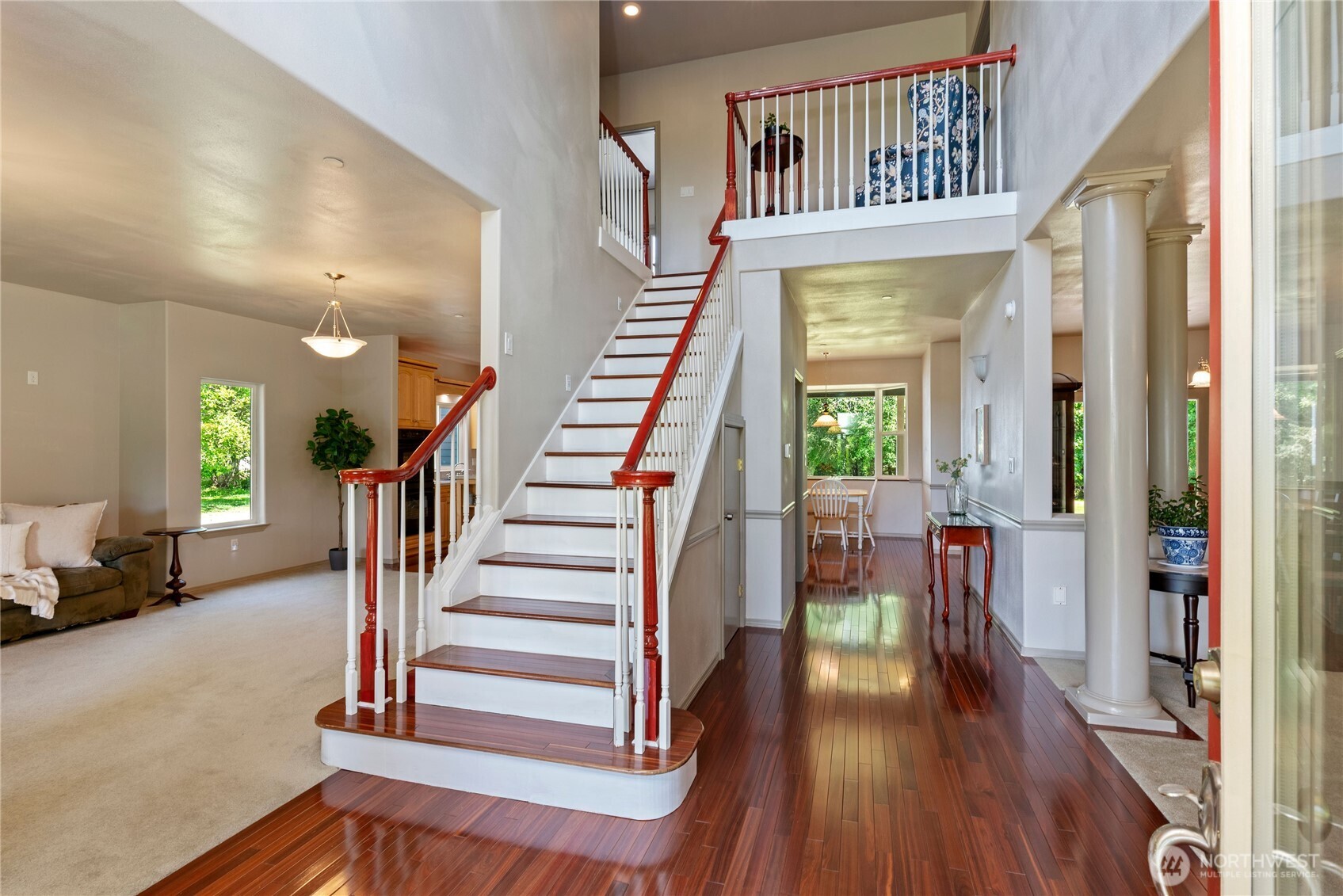 323 E Alderwood Road