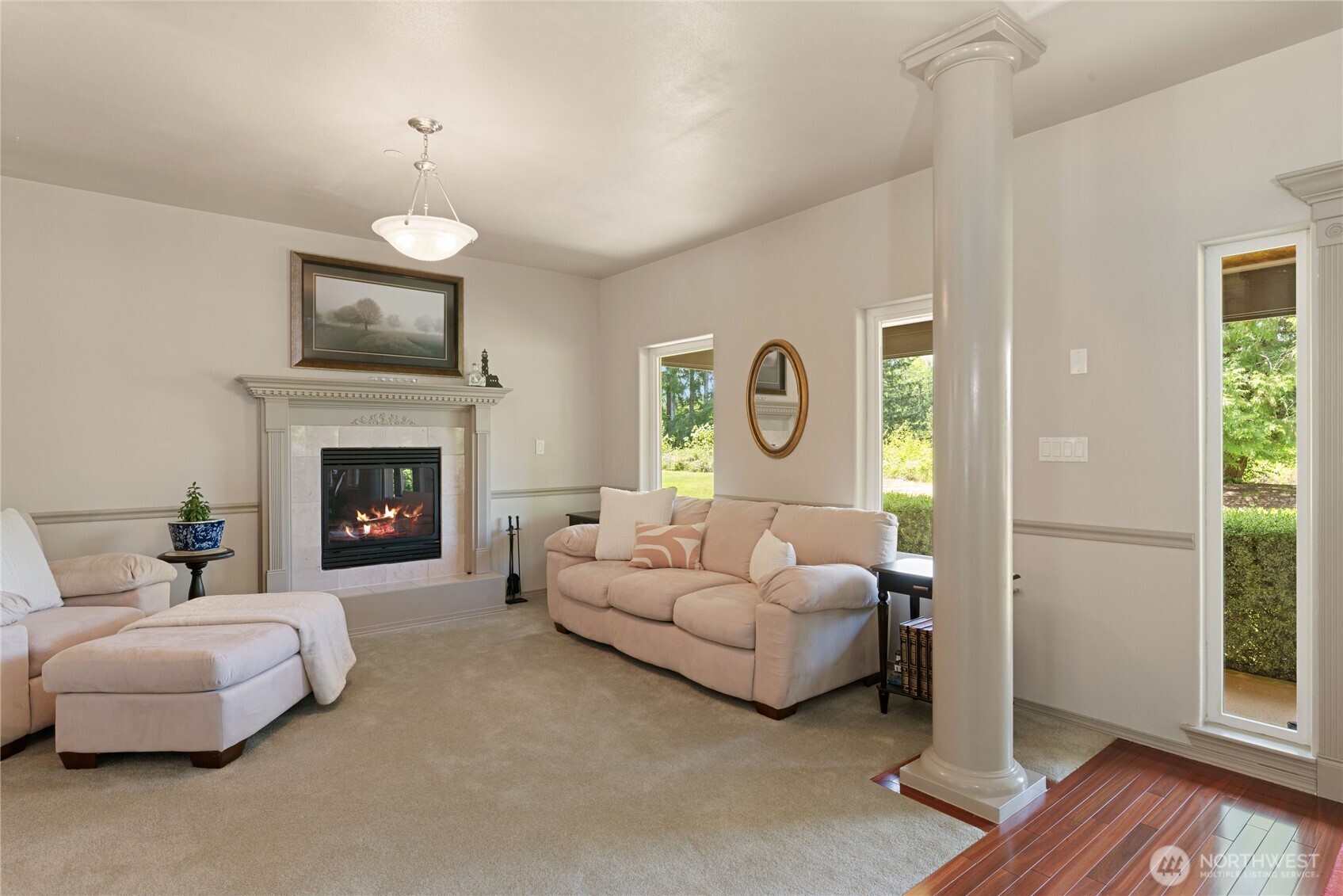 323 E Alderwood Road