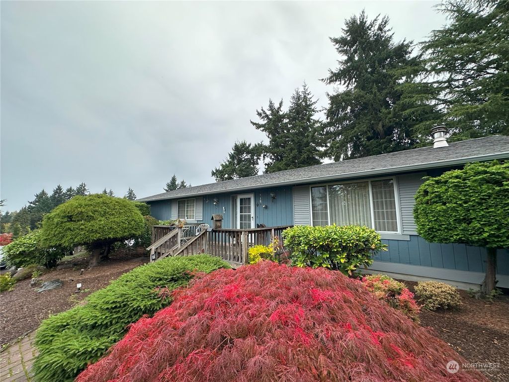 Photo of 1404 Milton Way, Milton, WA 98354 (MLS # 2163210)