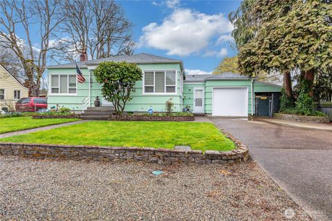 Photo of 514 115 Street S, Tacoma, WA 98444 (MLS # 2508437)