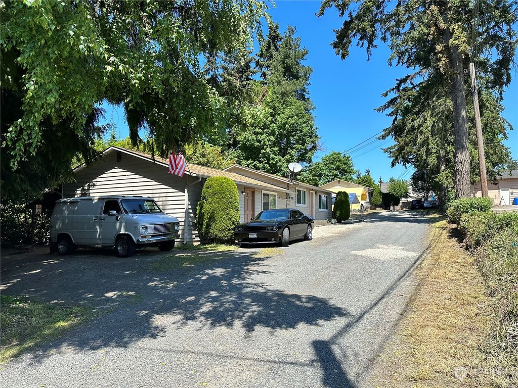Photo of 3503 204th Street SW, Lynnwood, WA 98036 (MLS # 2072279)