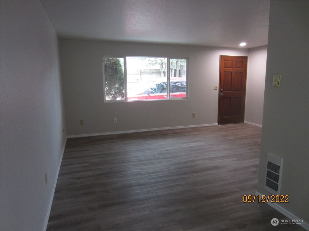 Photo of 3503 204th Street SW, Lynnwood, WA 98036 (MLS # 2072279)