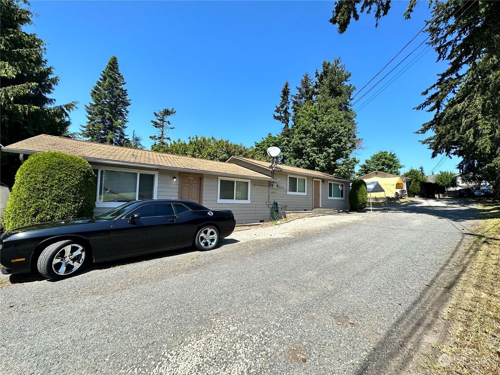 Photo of 3503 204th Street SW, Lynnwood, WA 98036 (MLS # 2072279)