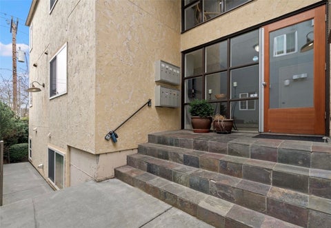 Photo of 3626 14th Avenue W #102, Seattle, WA 98119 (MLS # 2596134)