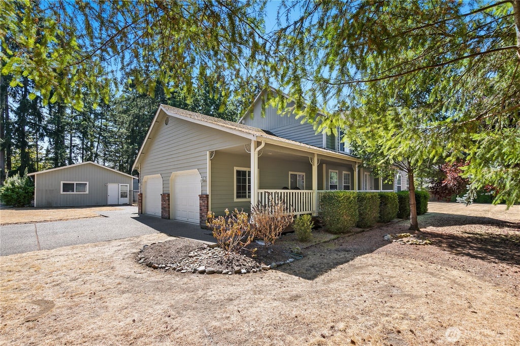 Photo of 8208 243rd Street Ct E, Graham, WA 98338 (MLS # 2573452)