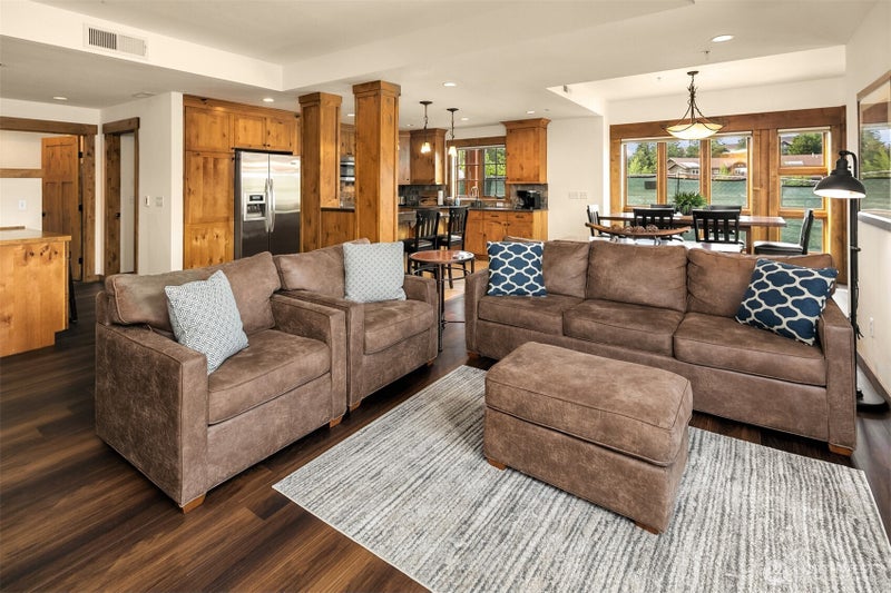 3770 Suncadia Trail 100