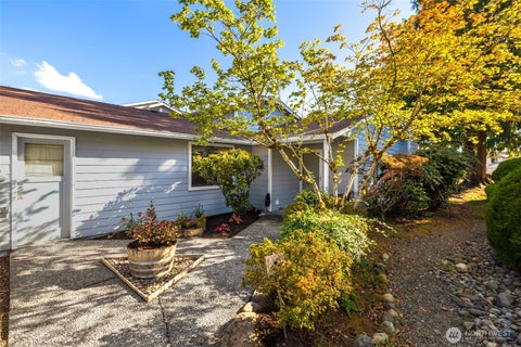 Photo of 25027 110th Pl SE PL #17D, Kent, WA 98030 (MLS # 2562329)