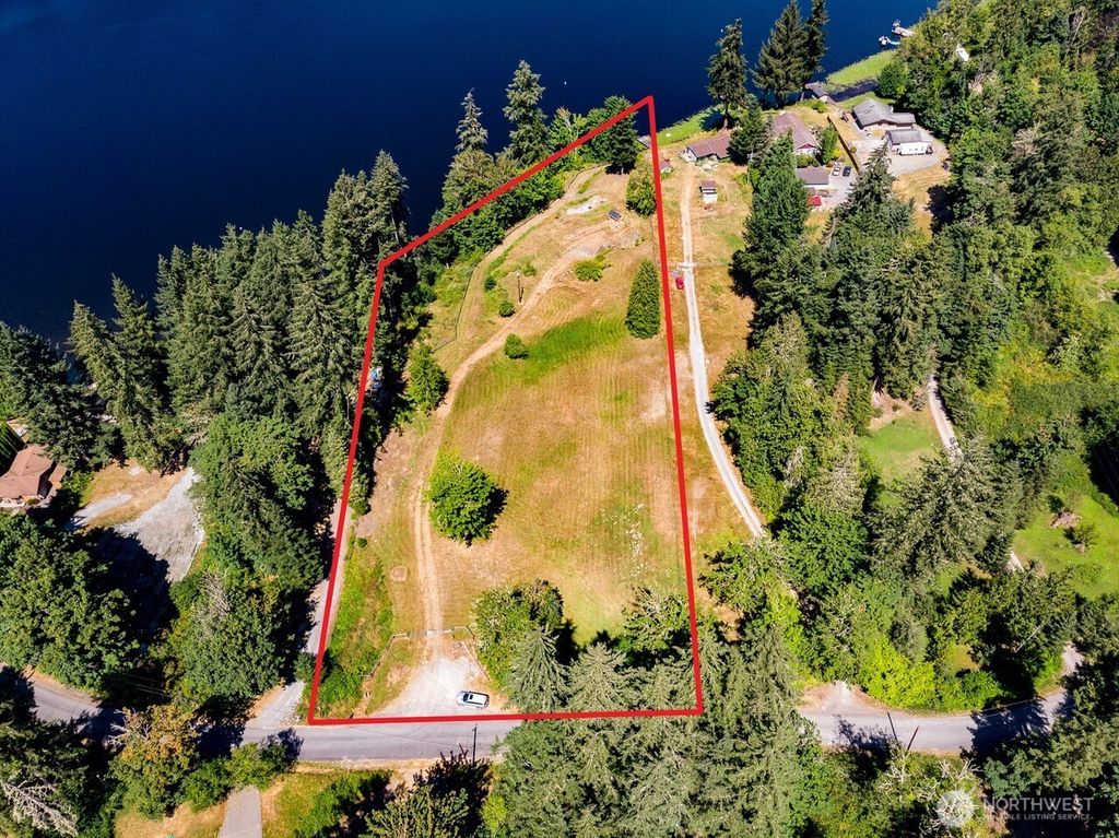 Photo of 34304 Thomas Road E, Eatonville, WA 98328 (MLS # 2548795)