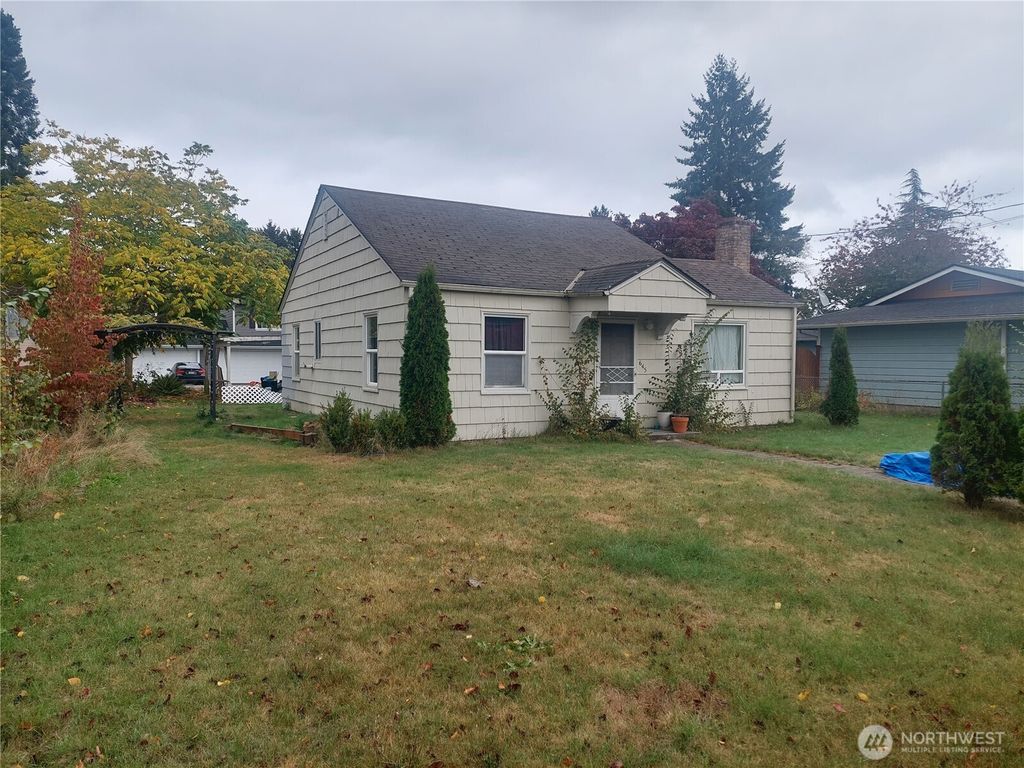 Photo of 645 Roberts Street, Monroe, WA 98272 (MLS # 2448016)