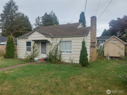 Photo of 645 Roberts Street, Monroe, WA 98272 (MLS # 2448016) Photo of 645 Roberts Street, Monroe, WA 98272 (MLS # 2448016)