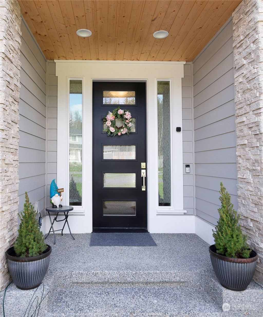 Photo of 14025 107th Place NE, Lake Stevens, WA 98258 (MLS # 2052705)