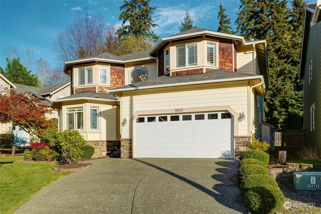 Photo of 16011 39th Avenue SE, Bothell, WA 98012 (MLS # 2306339)