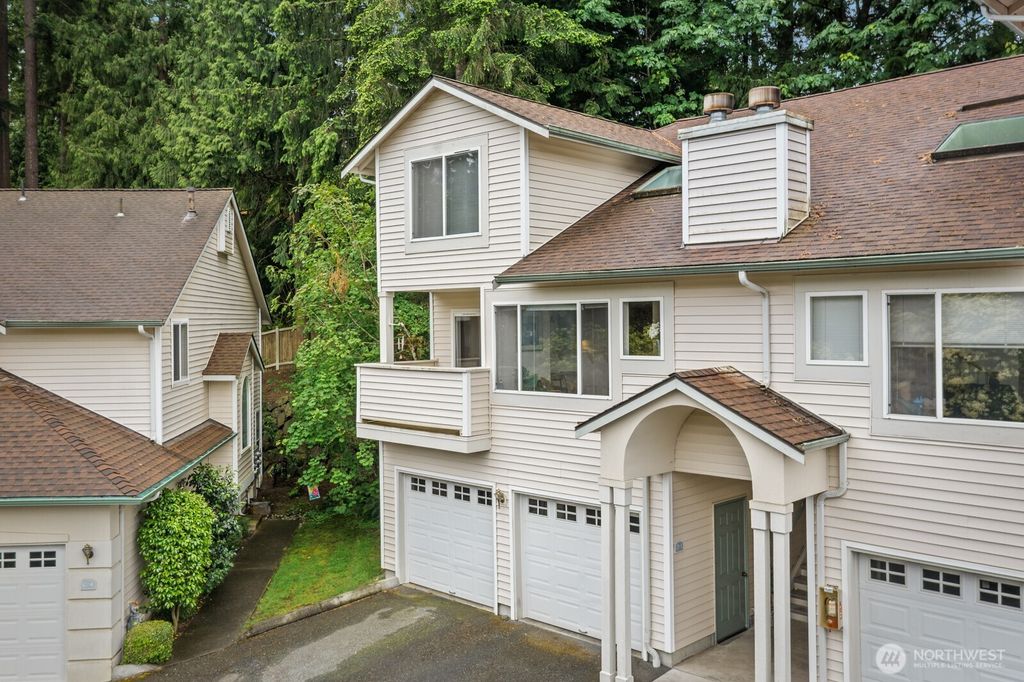 Photo of 8828 238th St St SW #D1, Edmonds, WA 98026 (MLS # 2475777)