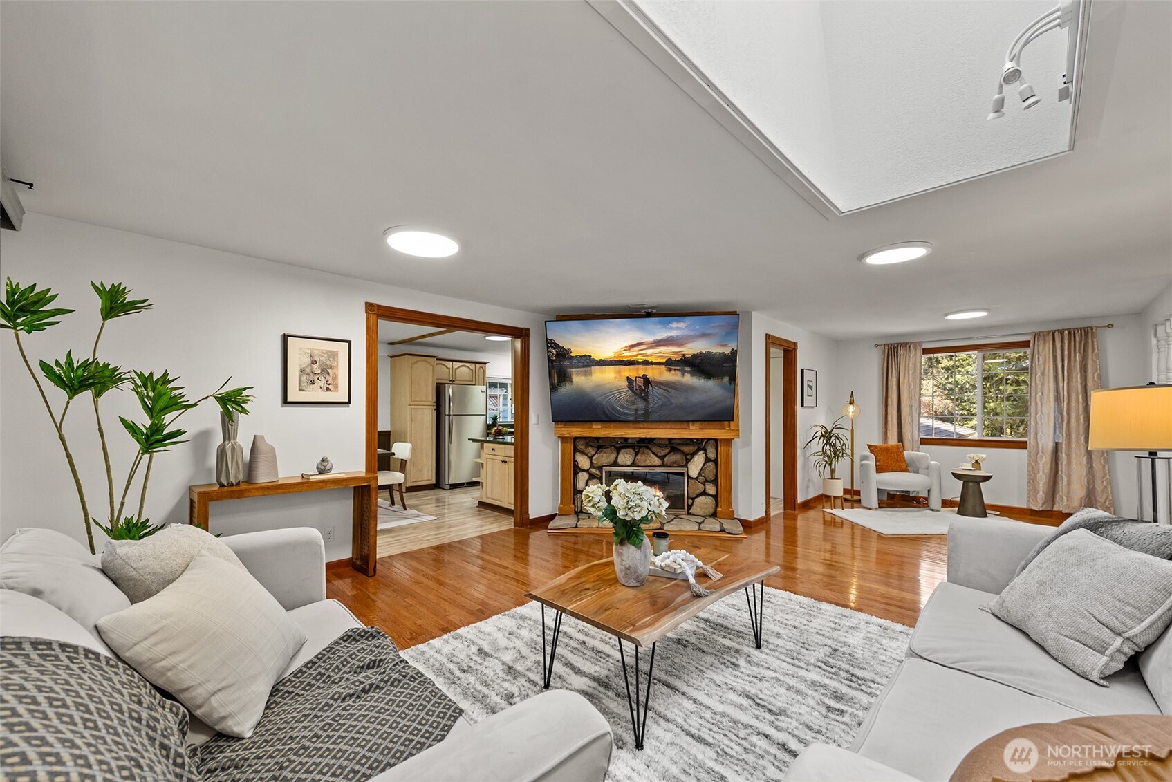 8215 172nd Avenue NE