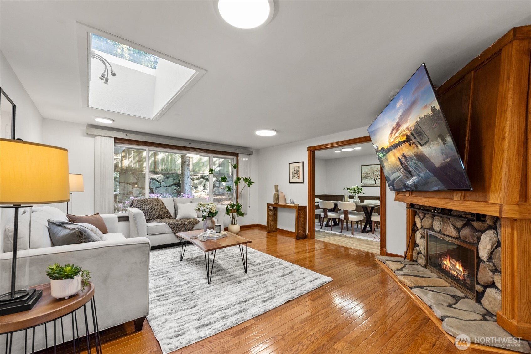 8215 172nd Avenue NE