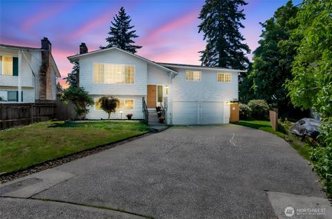 Photo of 18925 49th Place W, Lynnwood, WA 98036 (MLS # 2531260)