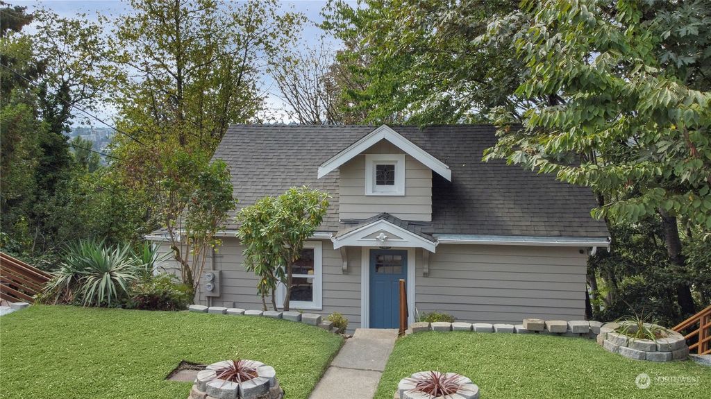 Photo of 3819 21st Avenue SW, Seattle, WA 98106 (MLS # 1996460)