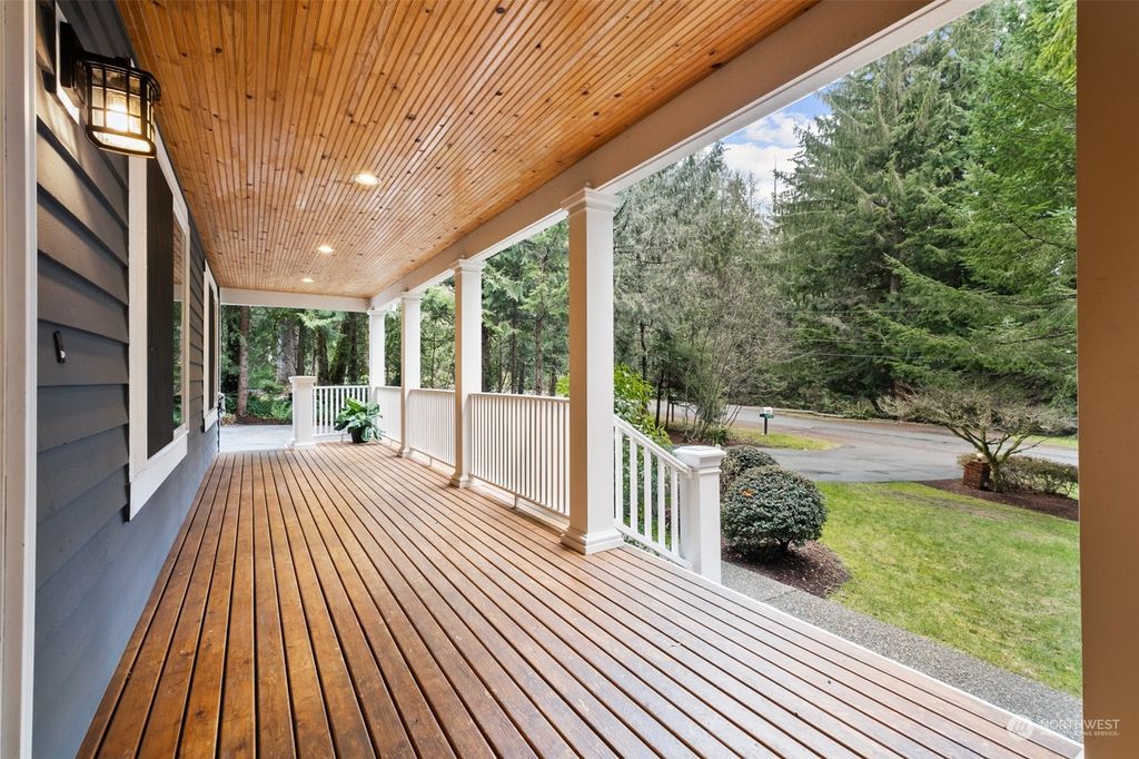 Photo of 26442 SE 160 Street, Issaquah, WA 98027 (MLS # 2043148)