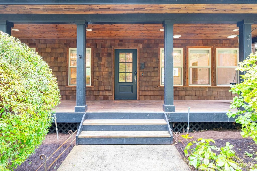 Photo of 2049 Zylstra Road, Oak Harbor, WA 98277 (MLS # 2444167)