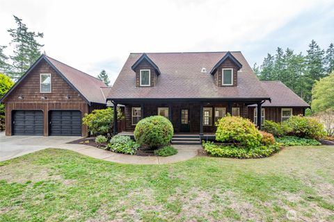 Photo of 2049 Zylstra Road, Oak Harbor, WA 98277 (MLS # 2444167)