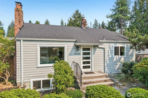 Photo of 13240 3rd Avenue NW, Seattle, WA 98177 (MLS # 2565224)