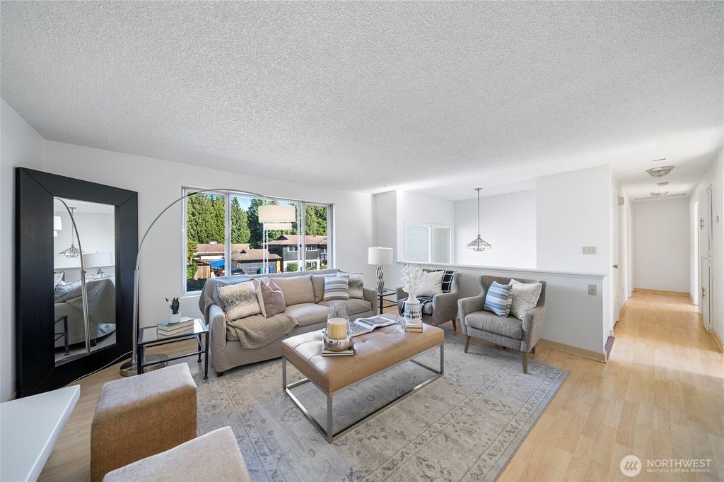 Photo of 33513 35th Avenue SW, Federal Way, WA 98023 (MLS # 2391411)