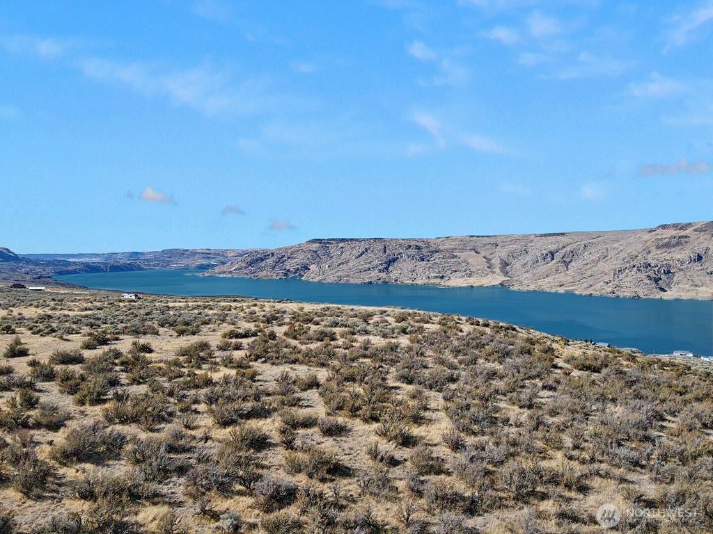 Photo of 4415 Spring Canyon Road, Grand Coulee, WA 99133 (MLS # 2442482)