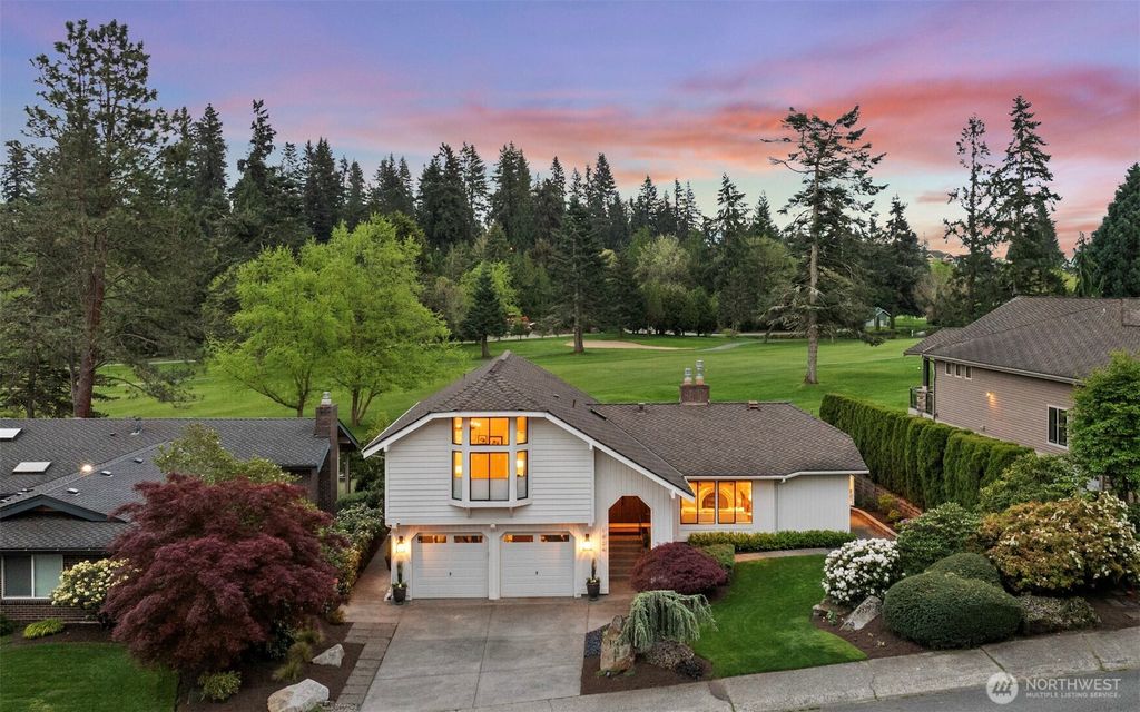 Photo of 1824 180th Avenue NE, Bellevue, WA 98008 (MLS # 2517354)